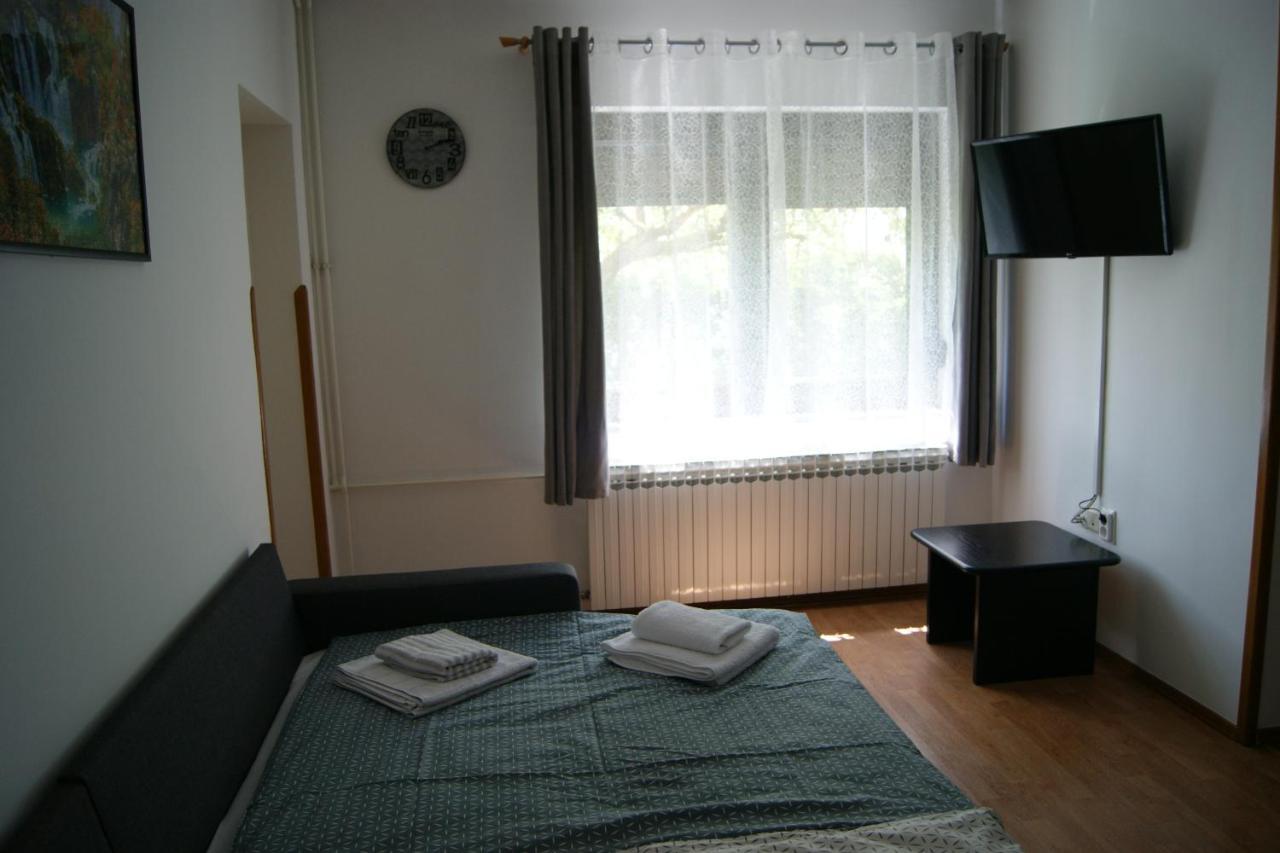 Apartment Lynx Korenica Eksteriør billede